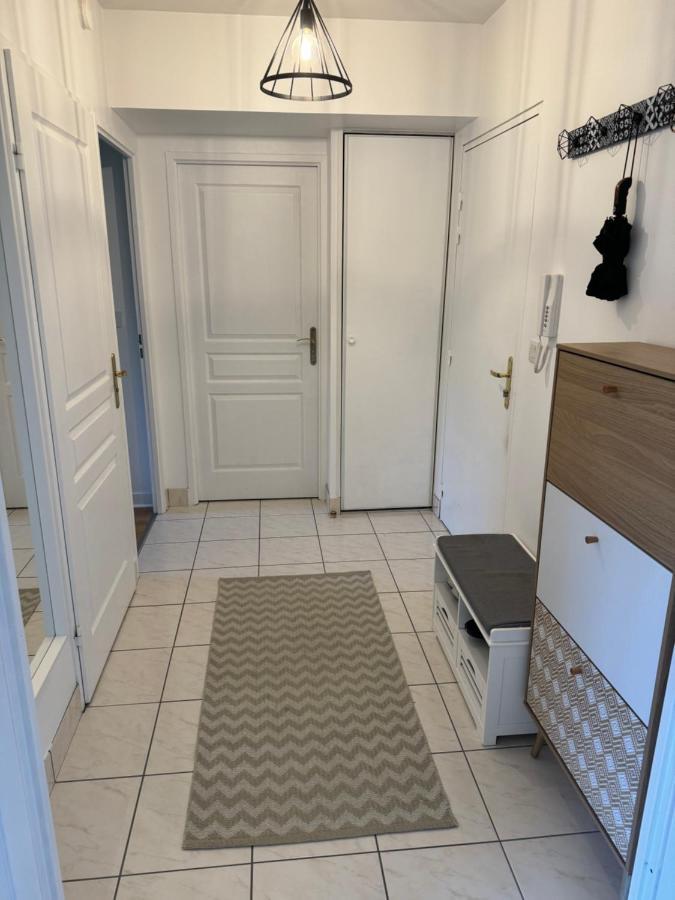 אורליאן Appartement Centre Avec Balcon Parking Prive מראה חיצוני תמונה